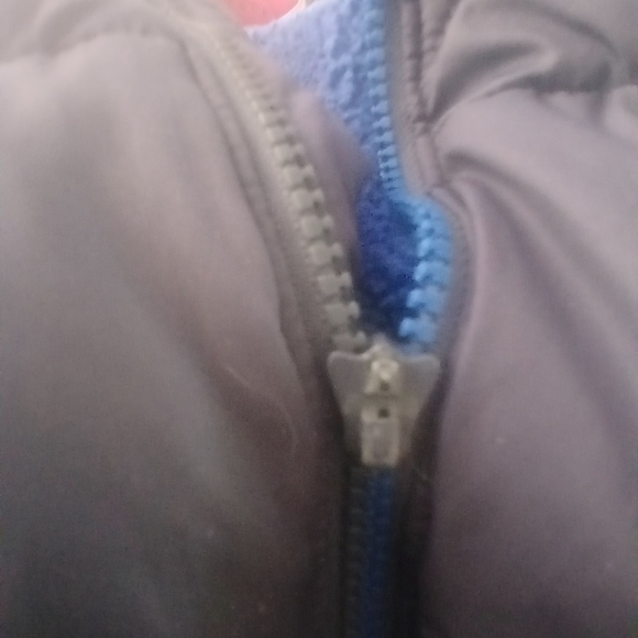 L.L. Bean Kids DOWNTEK Water Proof Puffer Jacket - Dark Gray Sz 14-16. - Picture 9 of 9